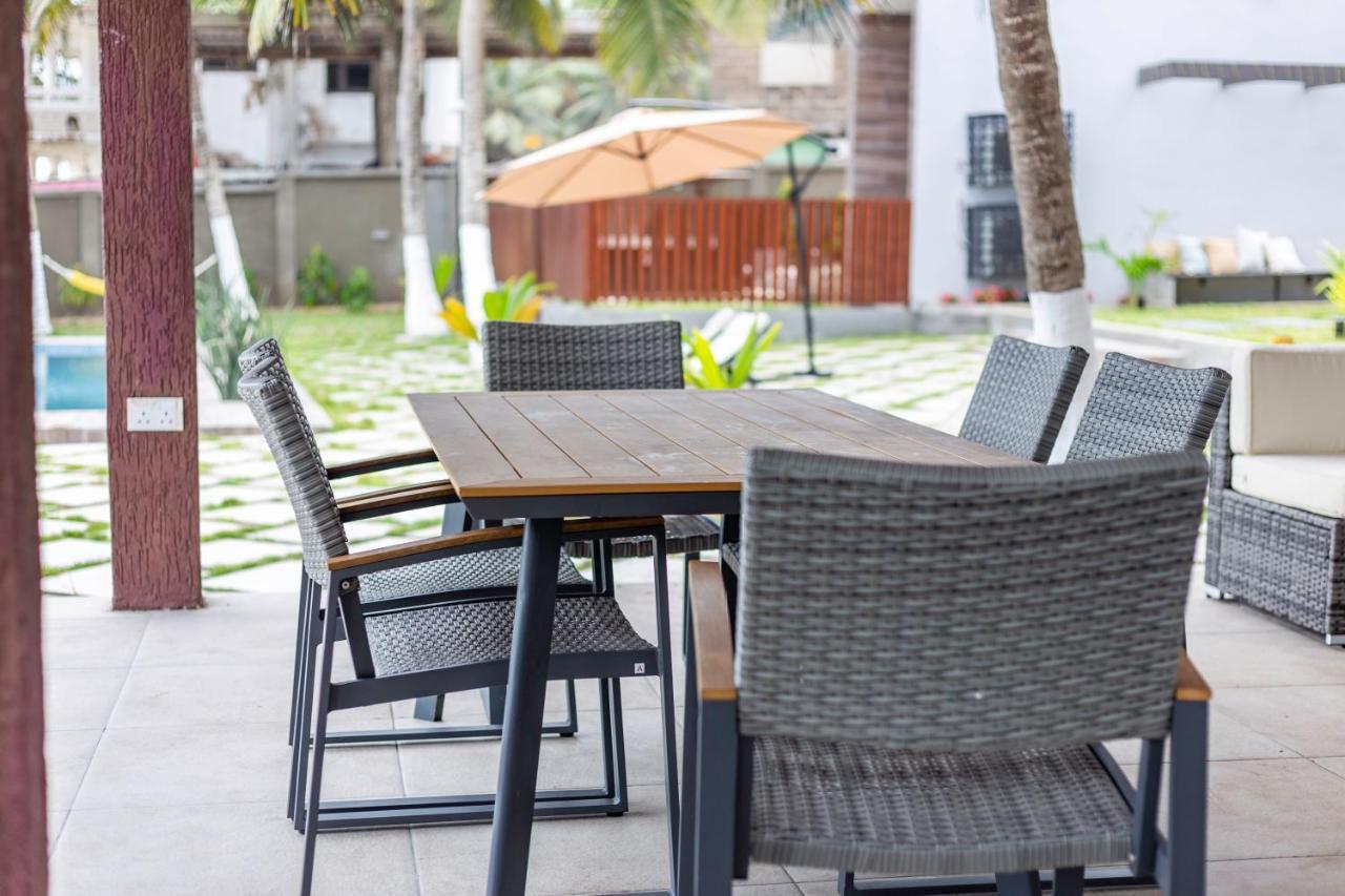 Serenity Residences & Spa - Kokrobite Beach Exterior photo