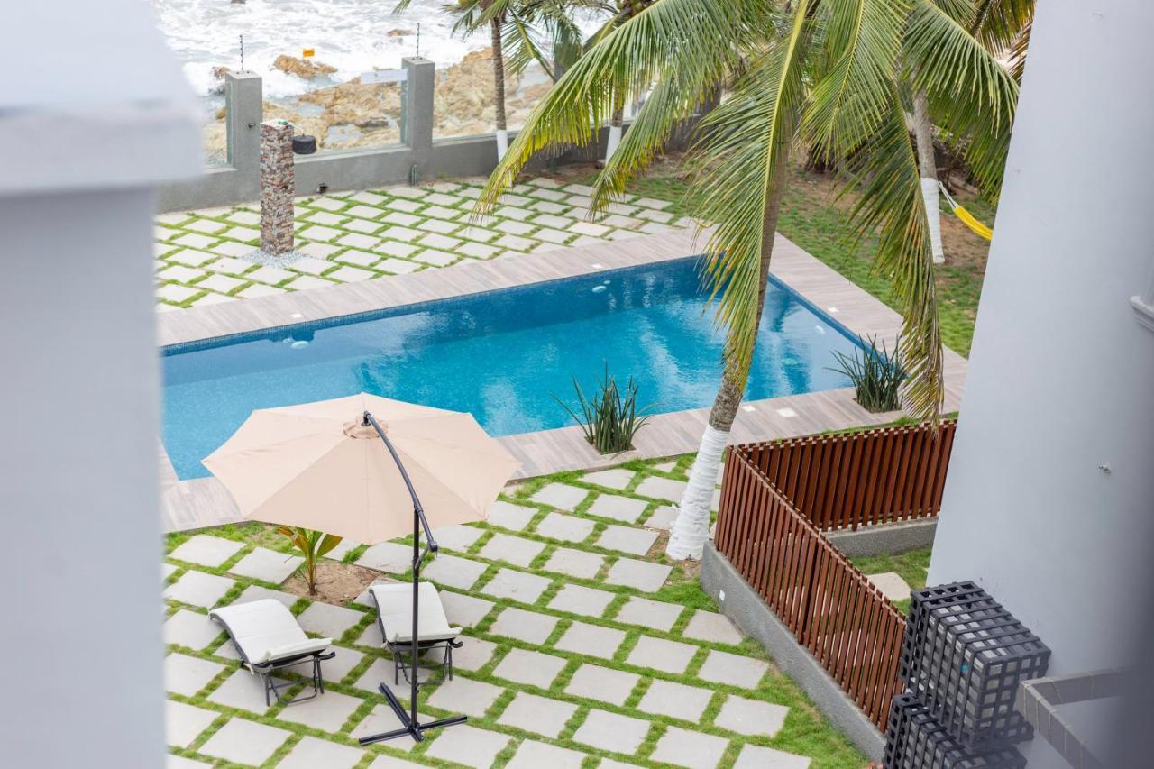 Serenity Residences & Spa - Kokrobite Beach Exterior photo